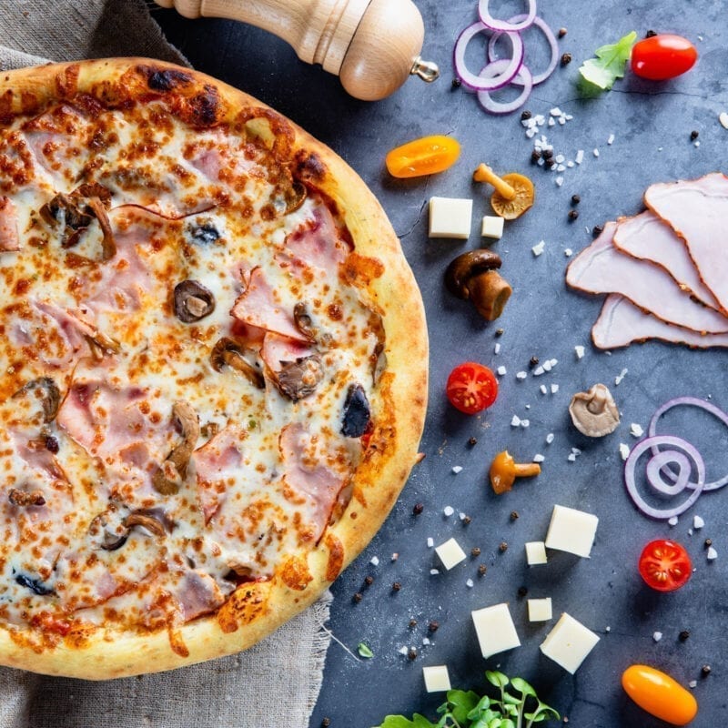 Пицца Prosciutto Funghi