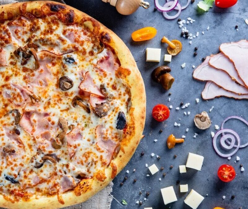 Pizza Prosciutto Funghi