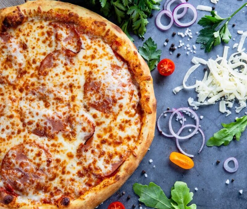 Pizza Salami Clasic